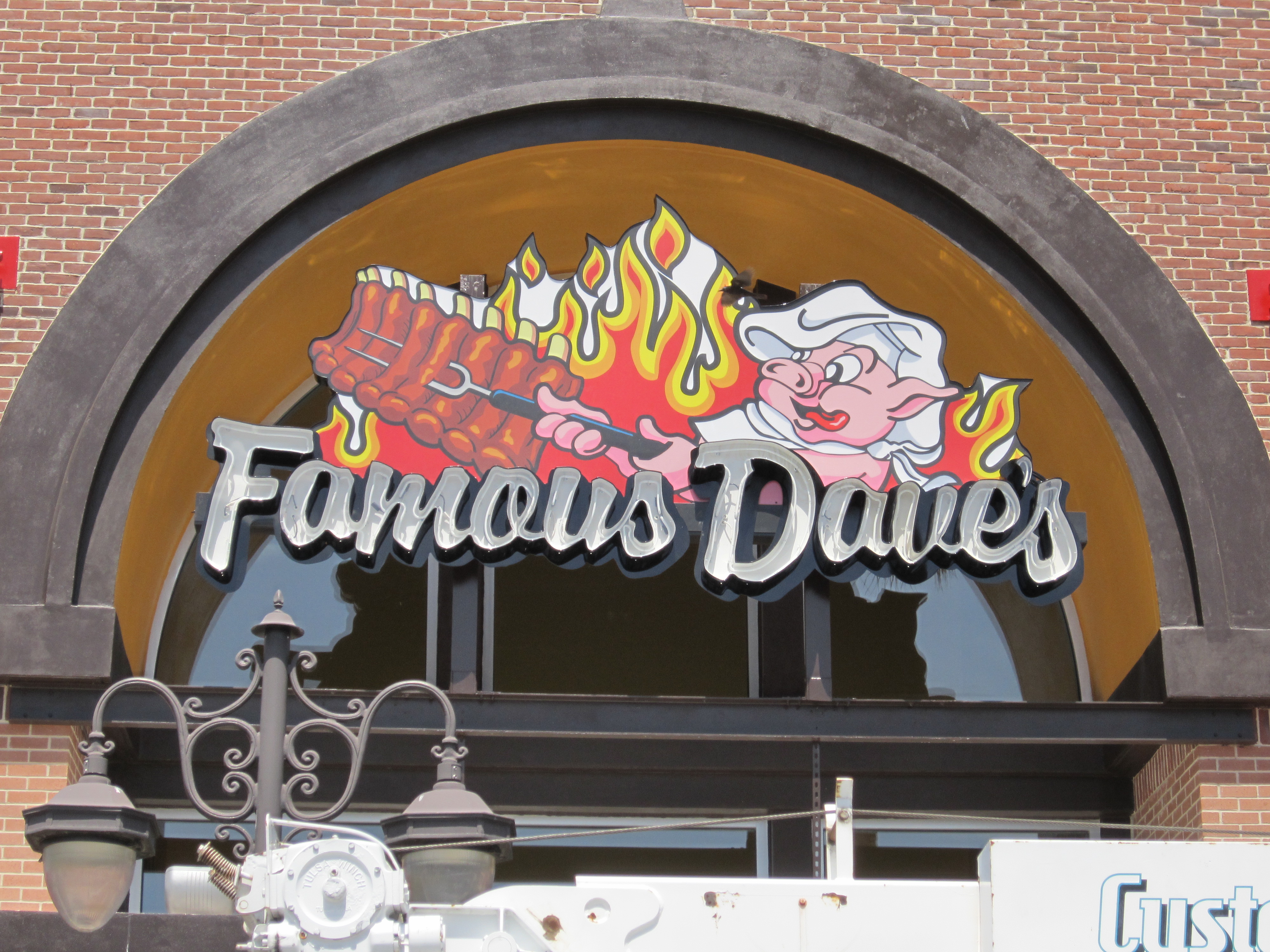 Famous Dave's, Estero, FL by Lee Designs