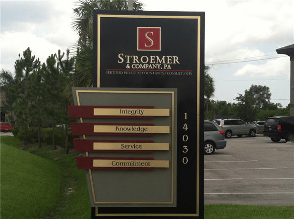 2._lee_designs_pylon_sign_stroemer__co.,_pa