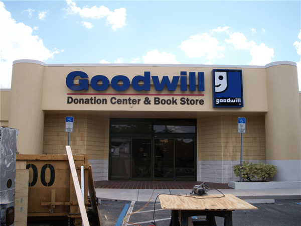 goodwill_donation_center__book_store,_ft._myers,_fl_by_lee_designs (1)